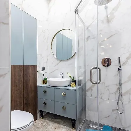 Апартаменти Lovely Traku Str.